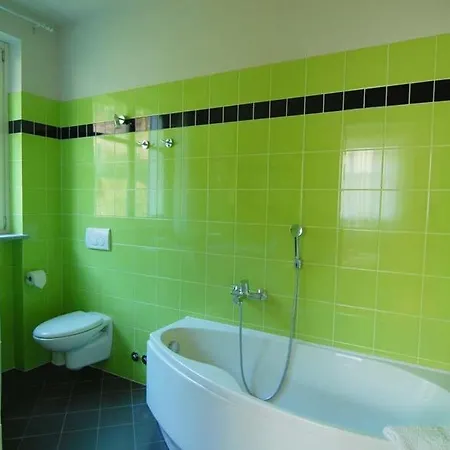 La Casa Dei Nonni * Монфорте-д'Альба