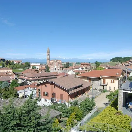 La Casa Dei Nonni Monforte dʼAlba
