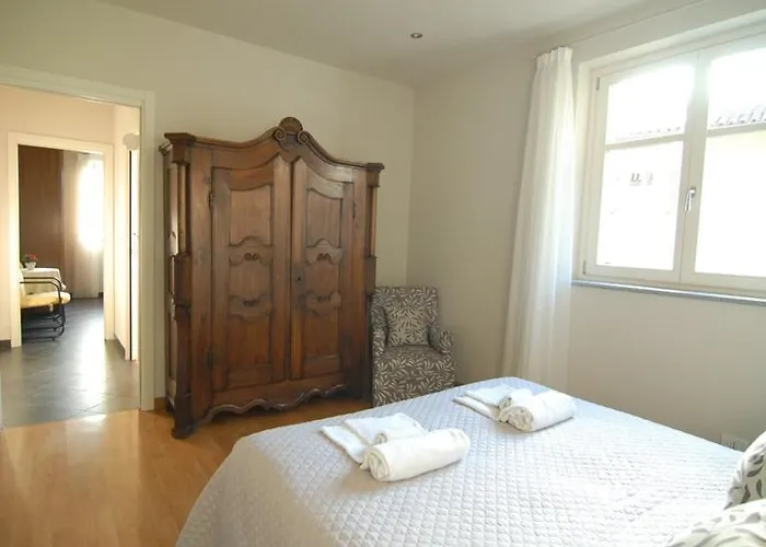 La Casa Dei Nonni * Monforte dʼAlba