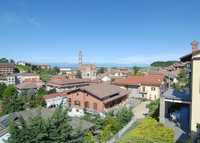 La Casa Dei Nonni Monforte dʼAlba